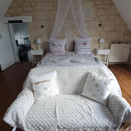 Au Fil Des Saisons * Grezille